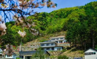 Helios Private Pool Villa