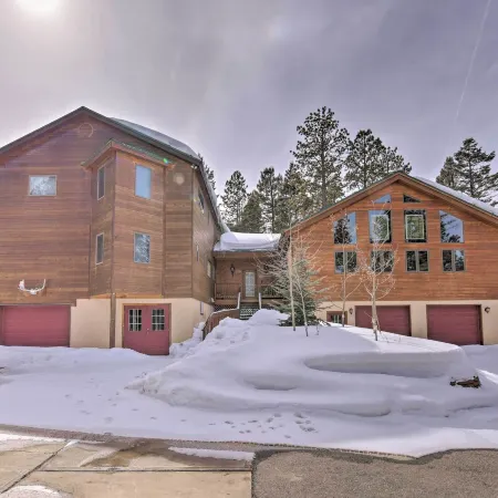 Spacious Angel Fire Cabin < 4 Miles to Resort!