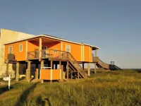 Sun Kissed Retreat, FRONT ROW! BEACHFRONT! BEAUTY!