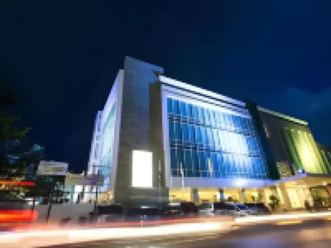 Plaza Inn Kendari Hoteles en Kendari