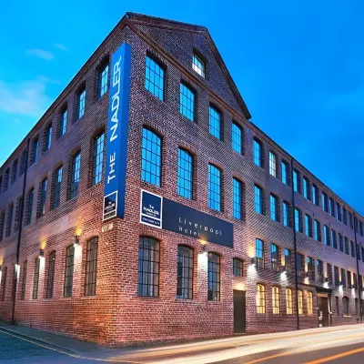 โรงแรม The Resident Liverpool โรงแรมใกล้หอศิลป์วอล์คเกอร์