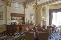 Prince of Wales Hotel - bar