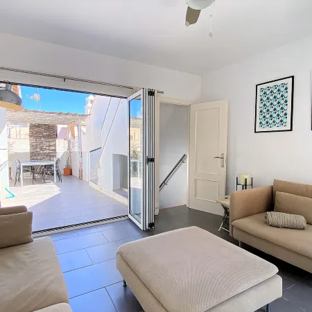 Holiday House in Nerja with Sea Views