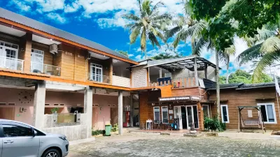 Bakom Inn Syariah Hotels near Kuntum Farmfield