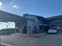 Spanish Trails Inn Hotels in Lancaster