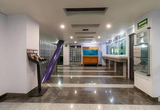 호텔 엠버시 객실 내부