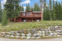 AMAZING MTN VIEWS!Hot Tub!Pets!Game Room!Sauna!Fitness Equipment!Near Trails! Hotels near Quandary Peak Trailhead