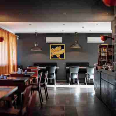 Hôtel L’ange de la vallée (Bellignat/ Oyonnax) Dining/Meeting Rooms