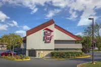 Red Roof Inn Milwaukee – Airport/ Oak Creek Hotels in 