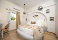 Sahara Apartments