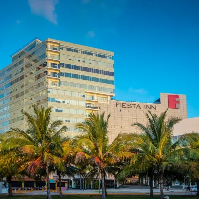 Fiesta Inn Cancún Las Américas Hoteles cerca de Plaza Las Américas
