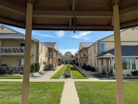 Clinton Inn & Suites - Pet friendly