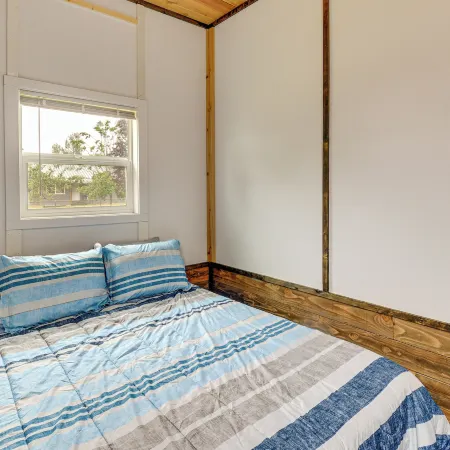 Near Twilight Sites & Scenic Hikes: Forks Apt