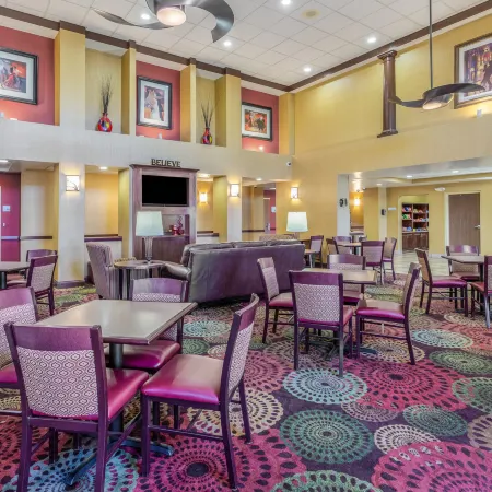 Holiday Inn Express & Suites BOWLING GREEN by IHG
