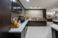 Staybridge Suites HOUSTON EAST - BAYTOWN by IHG - breakfast