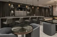 波士頓洛根機場-裏維爾Staybridge Suites - 酒吧