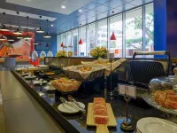 Ibis Trujillo - breakfast