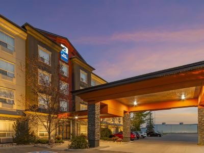 Best Western Bonnyville Inn Suites