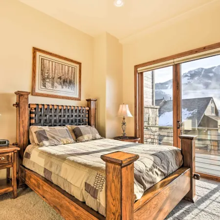 Crested Butte Townhome w/ Views - Steps to Lifts!