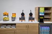 Home2 Suites by Hilton Frankenmuth - breakfast
