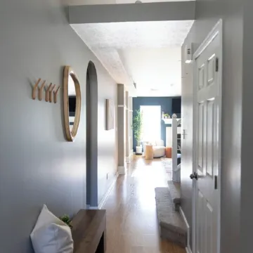 Charming Cul-de-Sac Home- SLEEPS 10-Game Room & B-ball court