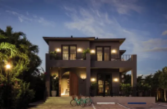 The Rover Miami Hotels near Calle Ocho Walk of Fame