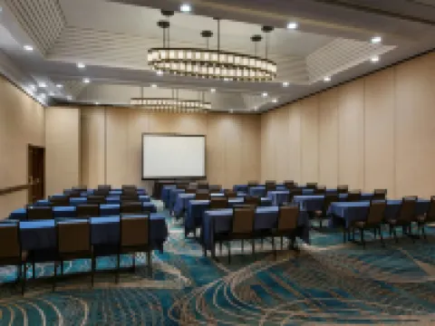 Buffalo Marriott Niagara Hotels in Amherst