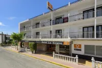 Aparthotel Vibra Bay Hotel di 