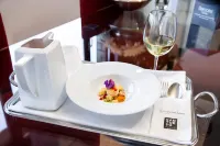 蘇爾巴然斯考特大酒店 - 早餐