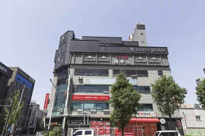 Cheonan Hotel Juno Hôtels à : 