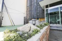 Cheongju Bungmunro Time โรงแรมในช็องจู