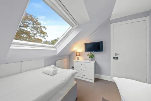 Charming Village Escape near Loch Lomond 드리맨 호텔