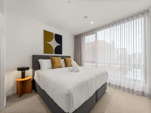 Stylish 2-Bed in Braddon with Alfresco Dining