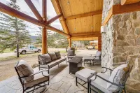 Cabin 3/4 Mi to Red River Ski & Summer Area - Wifi