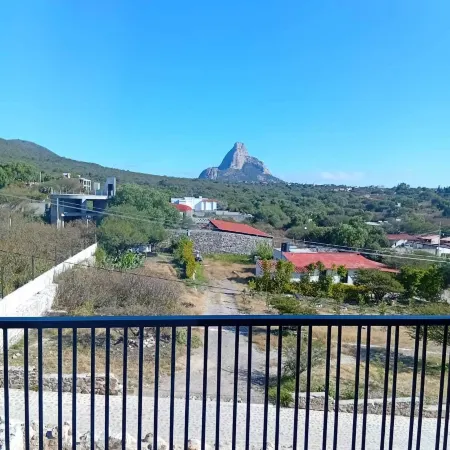 HOTEL MONTES SUITES