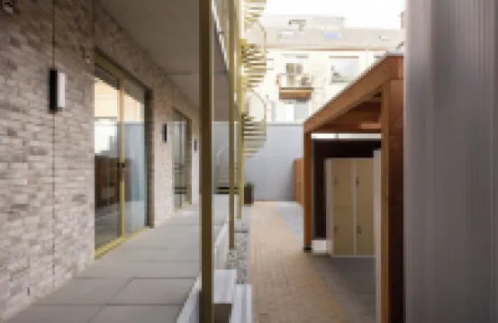 Duke Studio Hotel