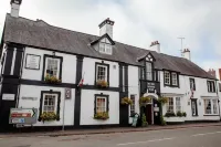 Three Salmons Hotel - 3 stjerner