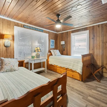 Laughin Place 7 Bedroom Home by Peace Vacations