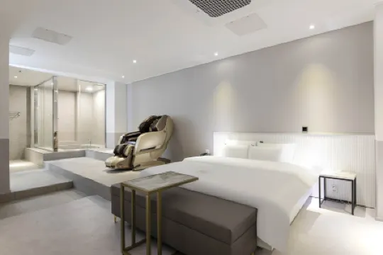 Incheon (Songdo) H Avenue Incheon Songdo Branch Отели рядом с достопримечательностью «The Memorial Hall for Incheon Landing Operation»