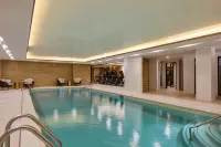 The Westin Flushing LaGuardia Airport - Pool