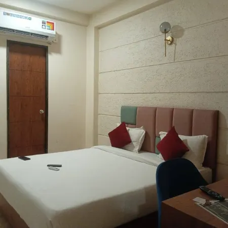 Acuotel Inn Minakshi