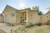 2 Mi to Dtwn! Modern Round Rock Oasis w/ Patio - 2-stjärniga