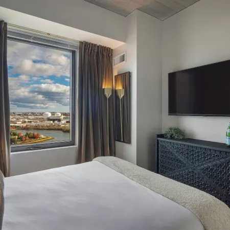 Hyatus Designer Residences Somerville