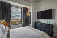 Hyatus Designer Residences Somerville