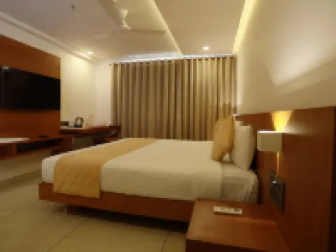 Devalokam Edappal Hotels in Malappuram