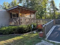 Super clean 7 mile from downtown Newberry safe quiet home Best Deal Around Hotels in Newberry County