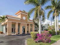 Quality Inn Boca Raton University Area Hotels near Gumbo Limbo Nature Center