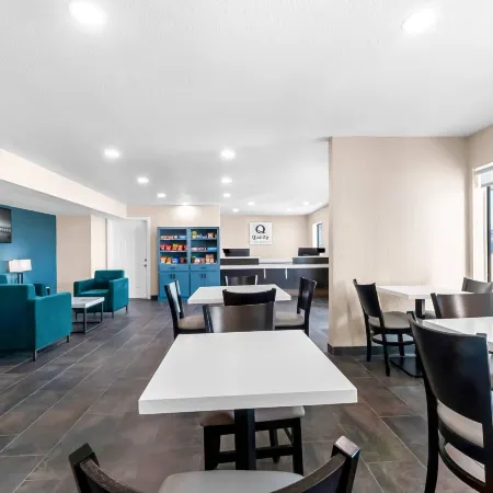 Quality Inn & Suites Port Lavaca Near Lighthouse Beach