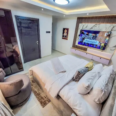 Omo-One Apartment