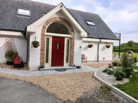 Delphi Lodge Hotel a 